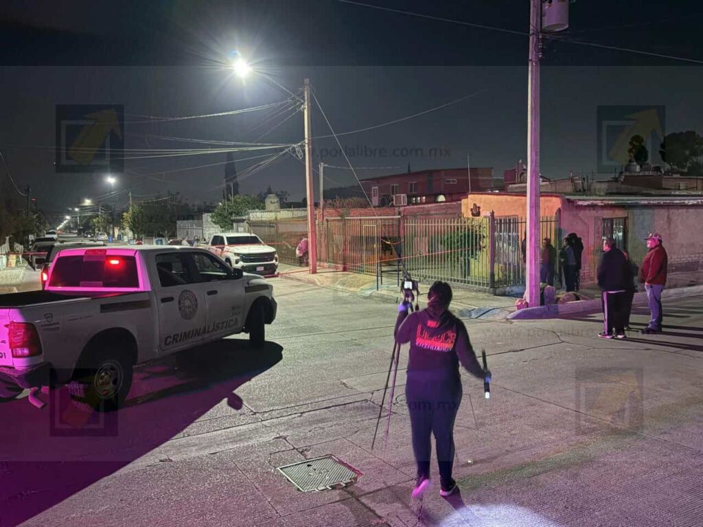 Vecinos reportan y localizan a abuelita fallecida en la colonia Villa
