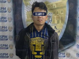 Policías Municipales detienen a joven con 46 bolsitas con cristal y un arma