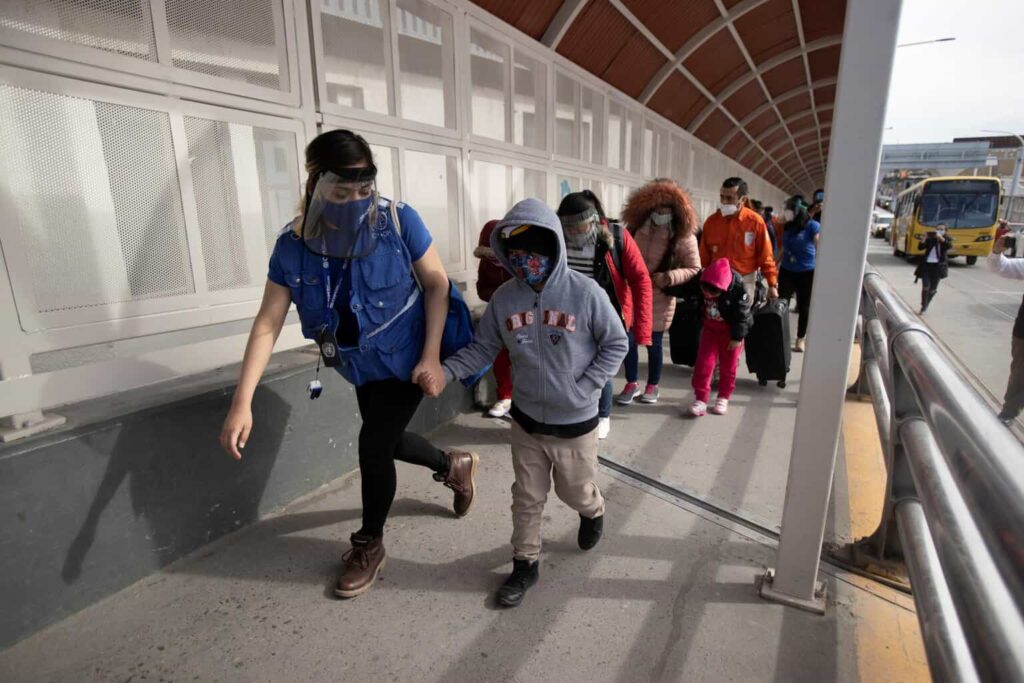Una ola de restricciones migratorias «al tercer mundo» sacude a EE.UU. tras el tiroteo en DC