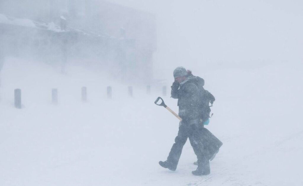 Alertan por fuerte tormenta que azotará California en Navidad