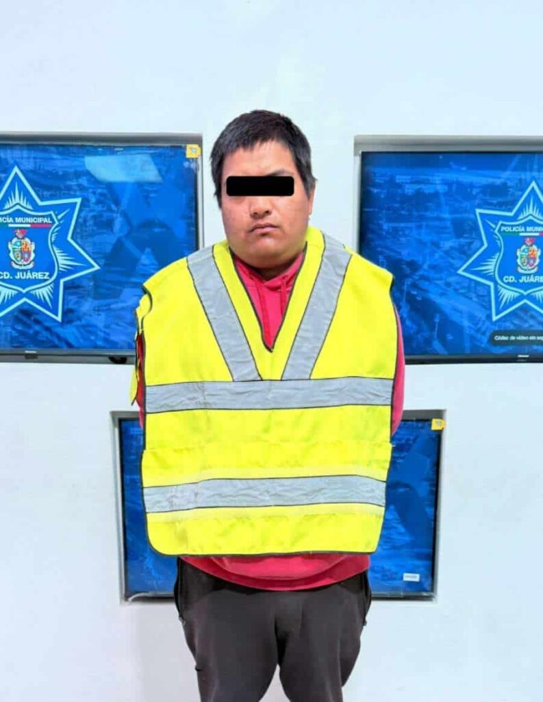 Detienen a traficante de personas en Estación de Policía