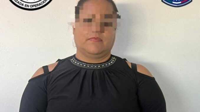 vincula-fiscalia-especializada-a-proceso-por-extorsion-agravada-a-mujer-que-actuaba-en-supuesta-representacion-del-grupo-delictivo-la-empresa.jpg Vincula Fiscalía Especializada a proceso por extorsión agravada a mujer que actuaba en supuesta representación del grupo delictivo “La empresa”