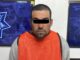 Amenaza a su esposa con una pistola; lo detienen