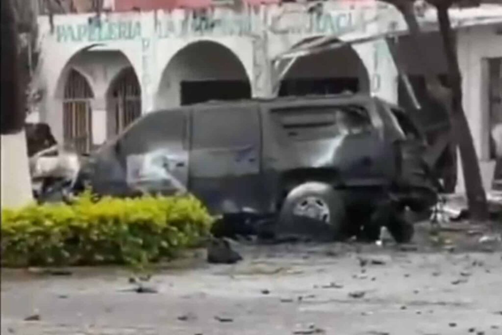Fiscalía de Michoacán confirma que el coche bomba en Coahuayana fue activada a distancia
