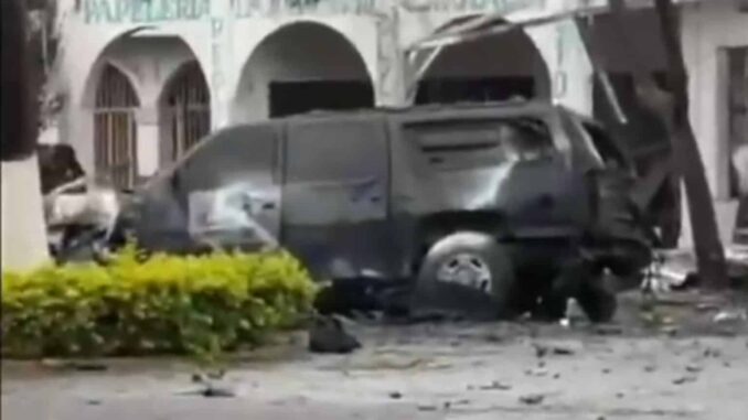 fiscalia-de-michoacan-confirma-que-el-coche-bomba-en-coahuayana-fue-activada-a-distancia.jpg Fiscalía de Michoacán confirma que el coche bomba en Coahuayana fue activada a distancia