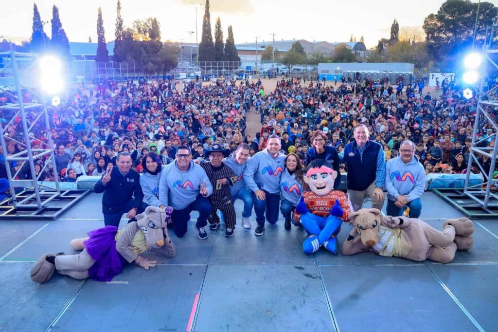 Más de 2 mil chihuahuenses del sur disfrutan Mega Posada organizada por Marco Bonilla y regidores