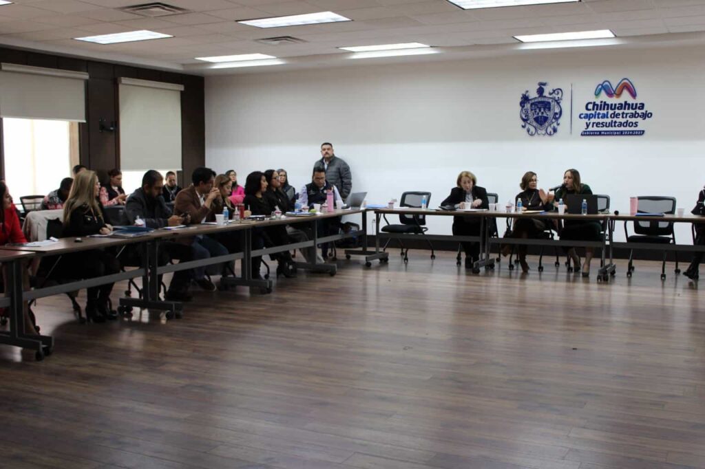 Comparecen directores del Gobierno Municipal ante regidores por Presupuesto de Egresos 2026