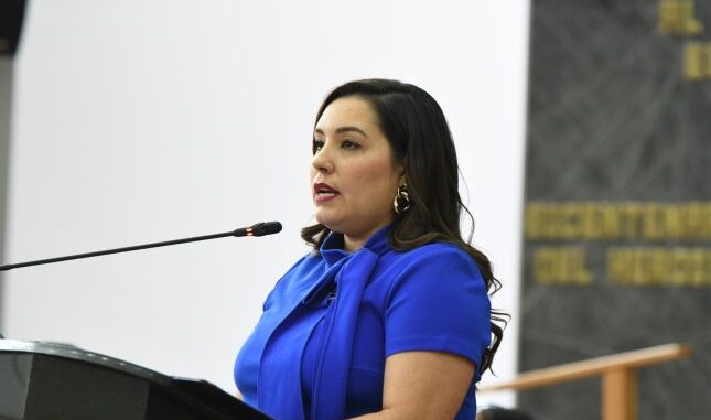 presentan-al-pleno-legislativo-el-informe-del-analisis-de-las-actividades-realizadas-por-la-administracion-publica-estatal-relativas-al-cuarto-ano-de-gobierno.jpg Presentan al Pleno Legislativo el informe del análisis de las actividades realizadas por la Administración Pública Estatal, relativas al Cuarto Año de Gobierno
