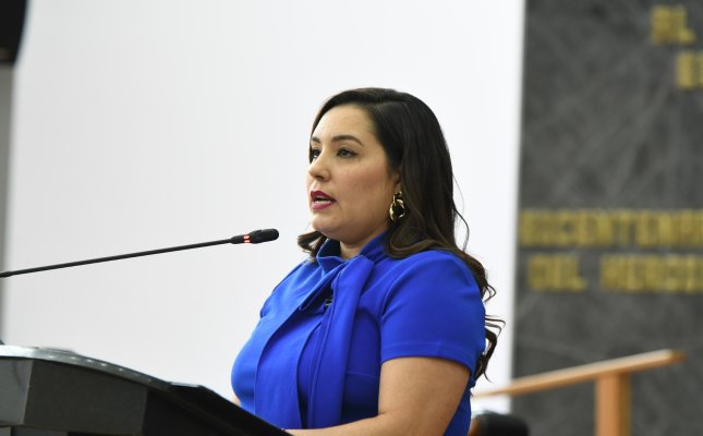 Presentan al Pleno Legislativo el informe del análisis de las actividades realizadas por la Administración Pública Estatal, relativas al Cuarto Año de Gobierno