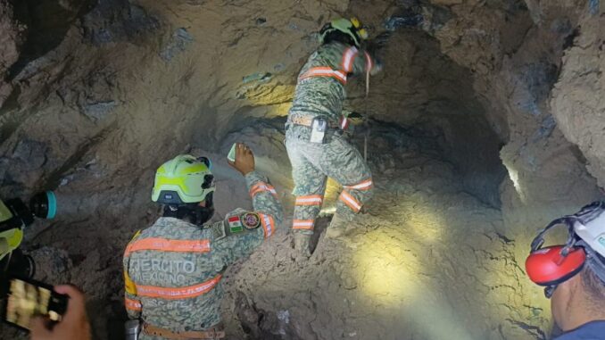 continua-la-busqueda-del-cuarto-minero-atrapado-en-mina-en-sinaloa.jpg Continúa la búsqueda del cuarto minero atrapado en mina en Sinaloa