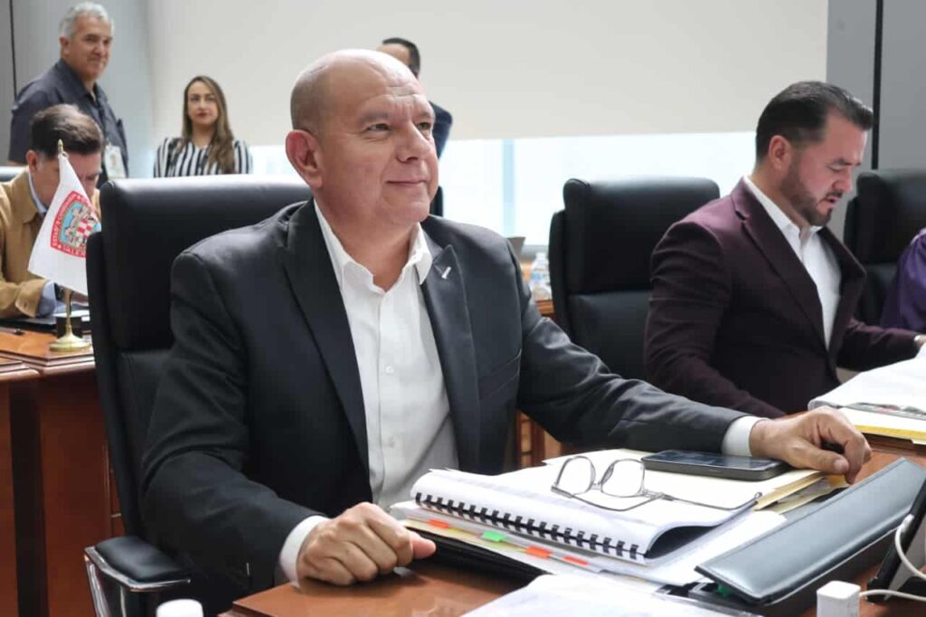 Tribunal obliga a sacar de la congeladora las iniciativas para elección directa de regidores: Cuauhtémoc Estrada