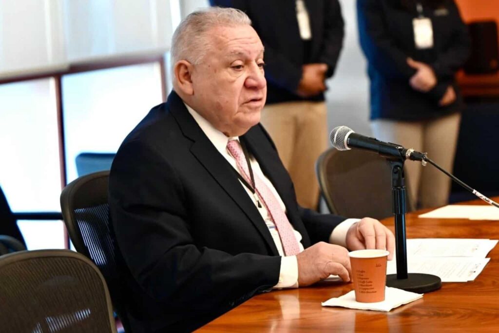 Sheinbaum confirma la renuncia de Rafael Marín Mollinedo de Aduanas; Hector Romero será el nuevo titular