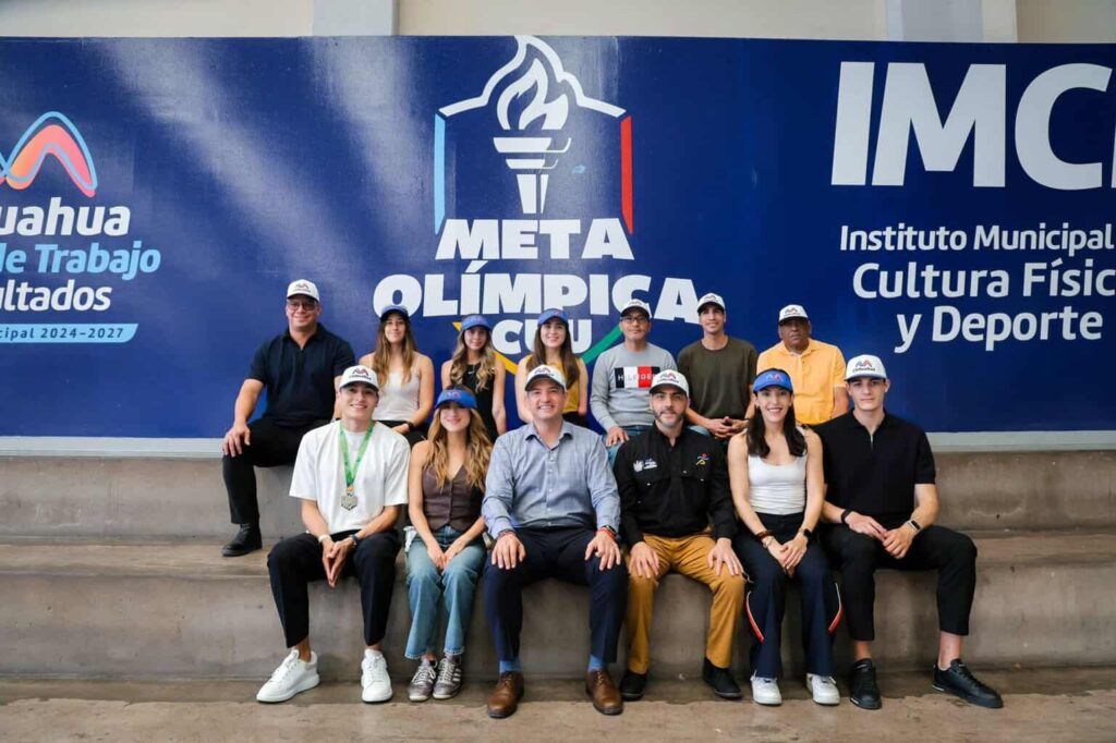 Reconoce Marco Bonilla a medallistas beneficiarios de “Meta Olímpica CUU”