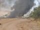 Incendio consume muro de llantas en Granjas del Valle