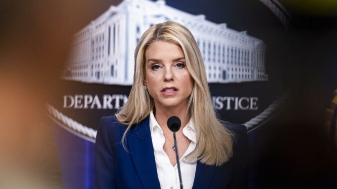pam-bondi-eeuu-1024x683.jpg
