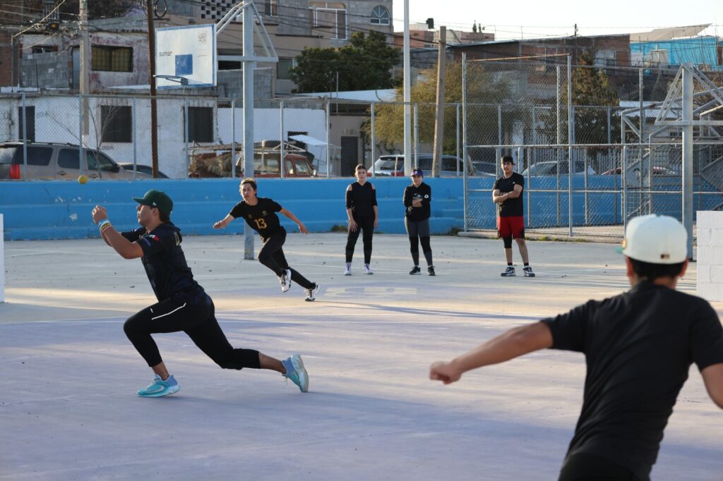 Invita Municipio a “Primera Liga de Beisbol 5” en categorías libres y juvenil